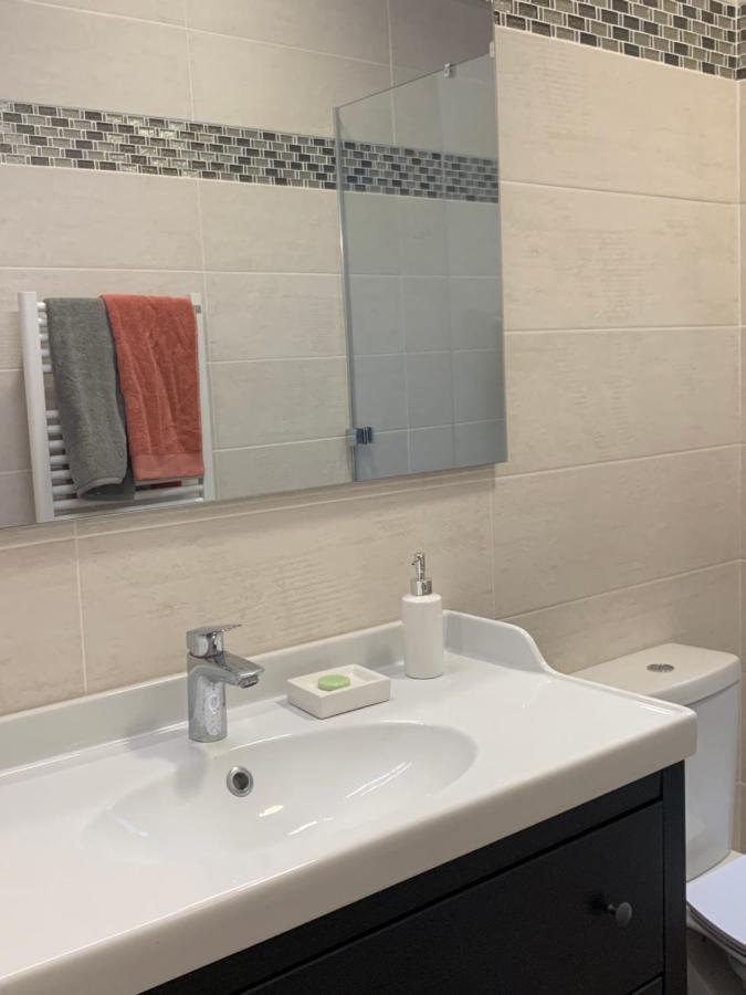 La Chambre De Lucie Honfleur Bagian luar foto