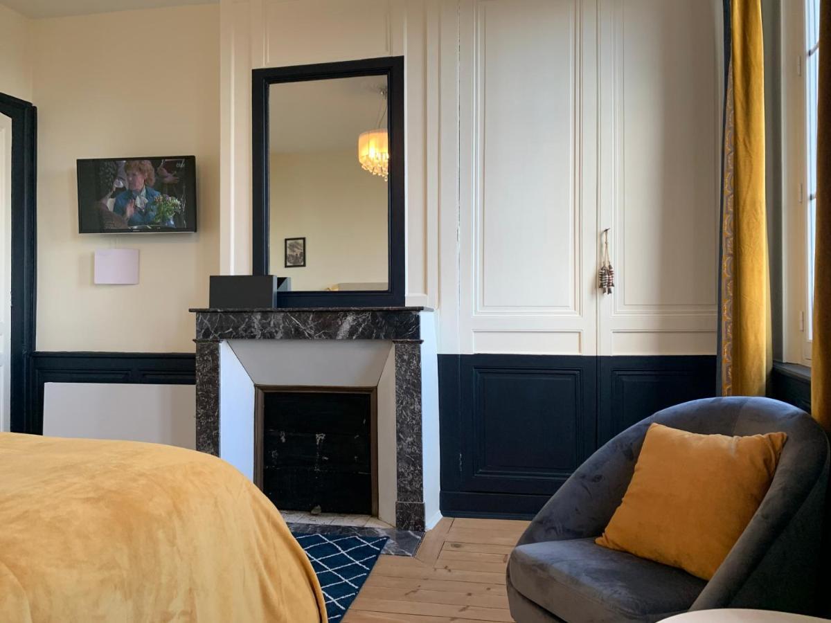 La Chambre De Lucie Honfleur Bagian luar foto